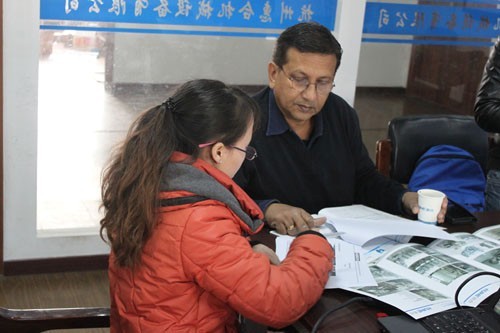 ˹���m���͑��c�ݺ�ͬ��ǢՄ�F(xi��n)��